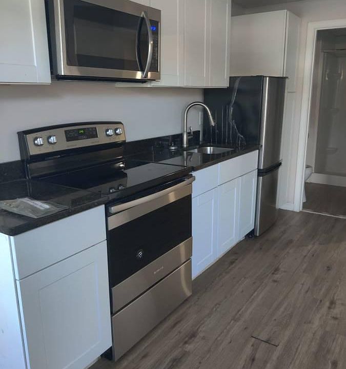 2nd image of 617 Providence St APT 8
