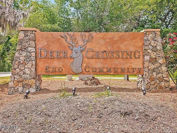 3rd image of 1124 Whispering Doe Drive