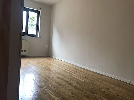 Rented by REAL New York | media 14