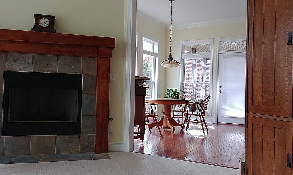 2nd image of 4712 Lakeridge Ct
