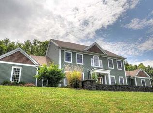 20 Maple Ln, Clinton Corners, NY 12514