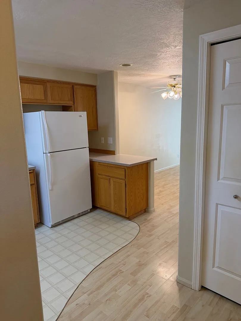 2-bedroom townhouse in Eugene! — Photo 4