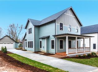 225 S Rice St #3, Brevard, NC 28712