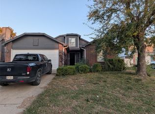 7912 Eastwind Dr, Fort Worth, TX 76137