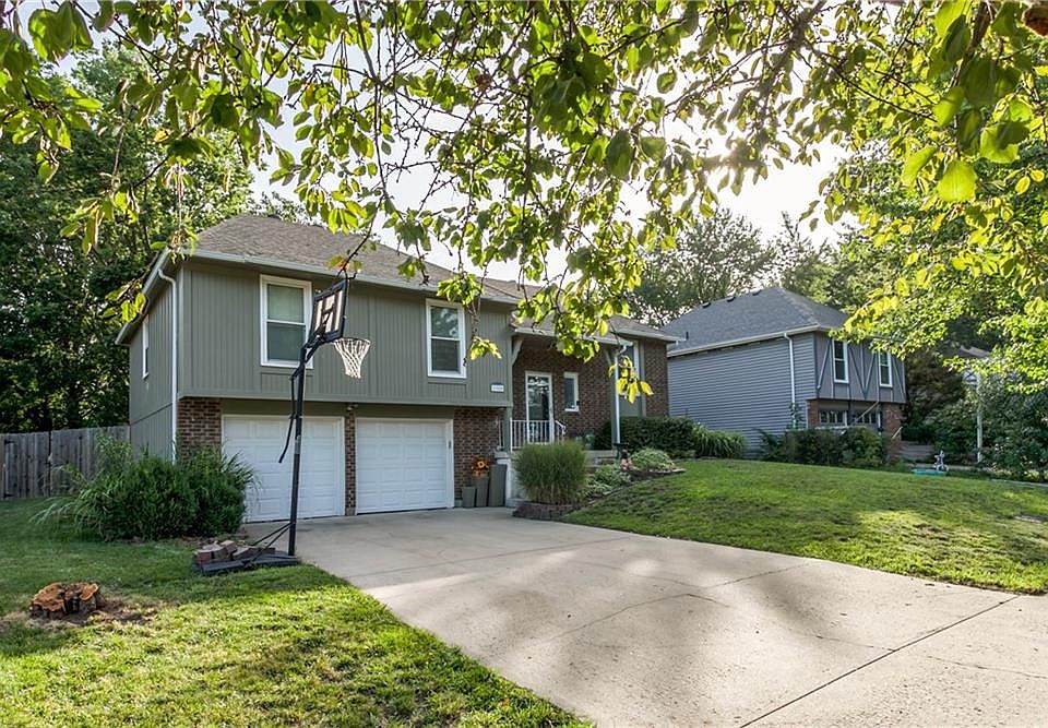1960 E Sheridan Bridge Ln, Olathe, KS 66062 Zillow