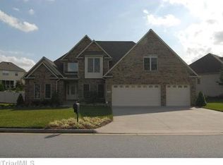 202 Magnolia Ln, Archdale, NC 27263