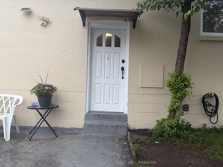 3 Tyrone Ave #LOWER LEVEL — Photo 20
