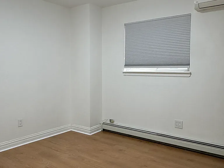 4640 Union St #2 — Photo 12