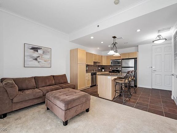 5th image of 2405 W Serene Ave Unit 631