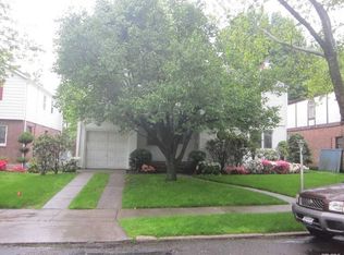 82-37 213th St, Queens Village, NY 11427