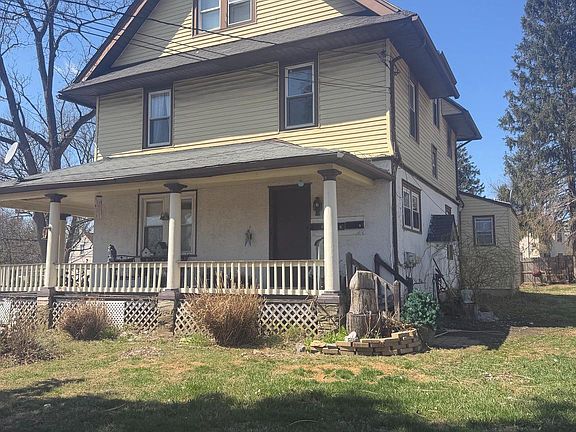 2nd image of 48 N Sproul Rd Floor 3