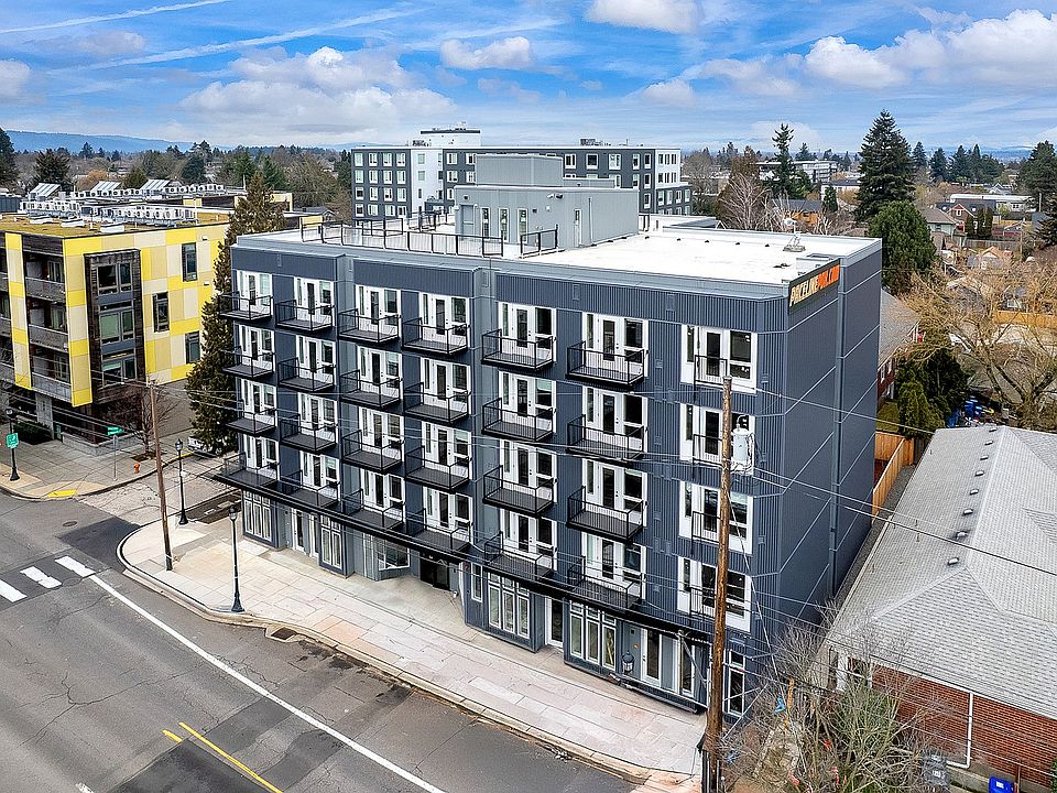 1st image of 1375 N Killingsworth St #301