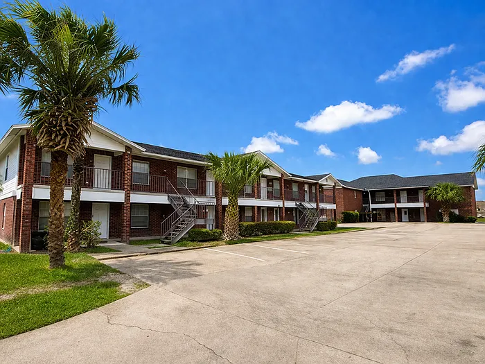 3936 Bourbon St #15