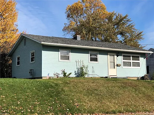 346 Waugh St Photo 1