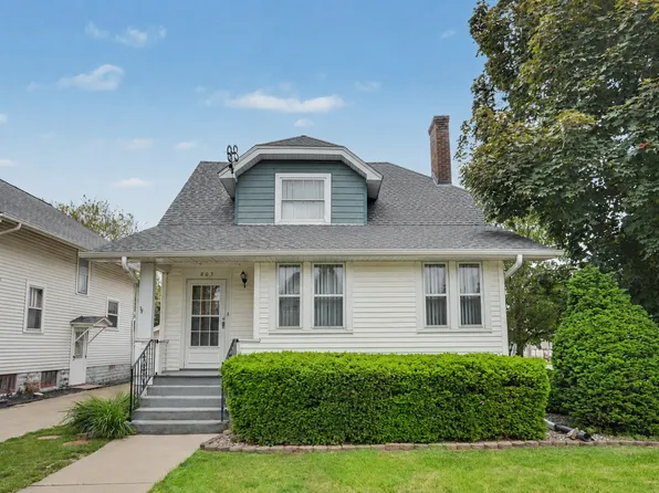 803 N 3rd St, Clinton, IA 52732
