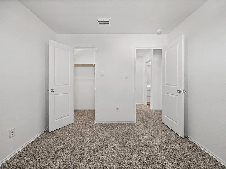 310 Puerto Plata Ave — Photo 14