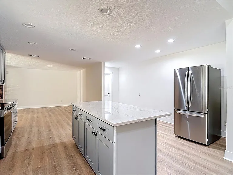 4072 Belmoor Dr — Photo 24
