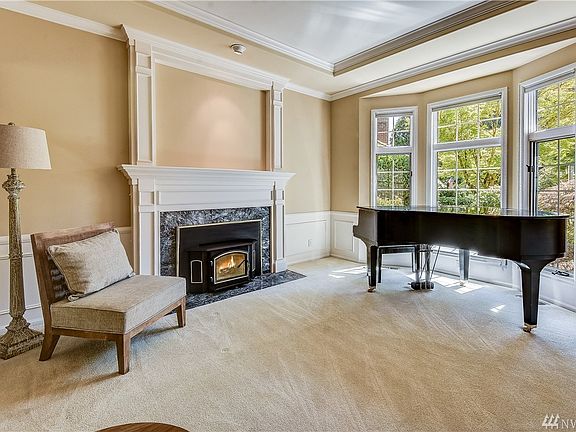 3rd image of 25706 SE 32nd Pl