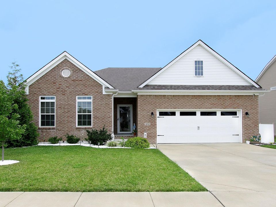 1st image of 312 Fox Hollow Trl