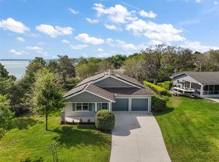 137 E Palmetto Ave, Howey In The Hills, FL 34737