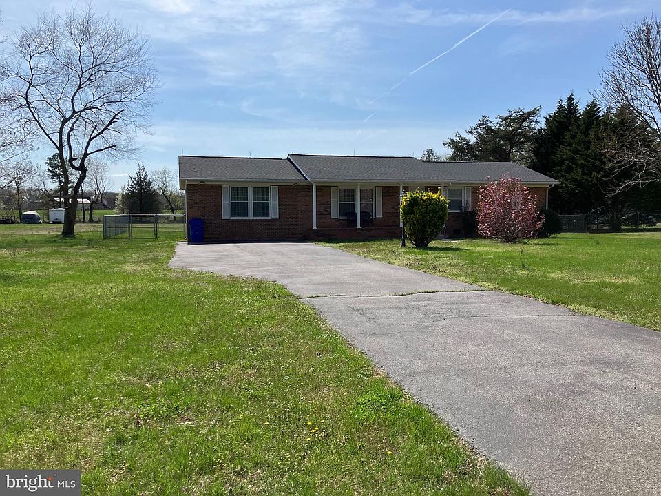 1st image of 5605 Huckleberry Dr