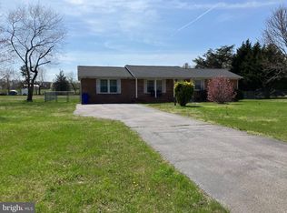5605 Huckleberry Dr, Bryantown, MD 20617