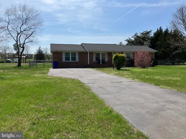 5605 Huckleberry Dr, Bryantown, MD 20617