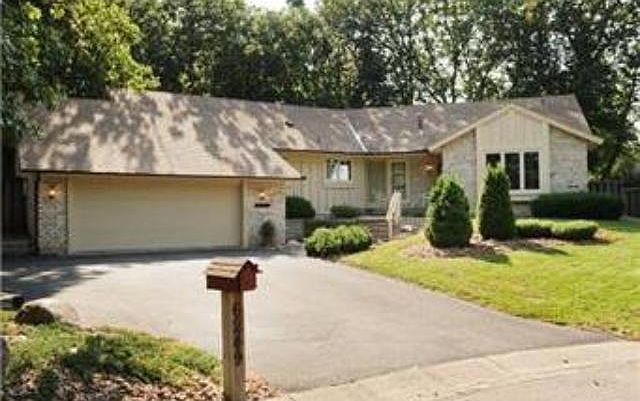 1st image of 6249 Ben More Dr NE