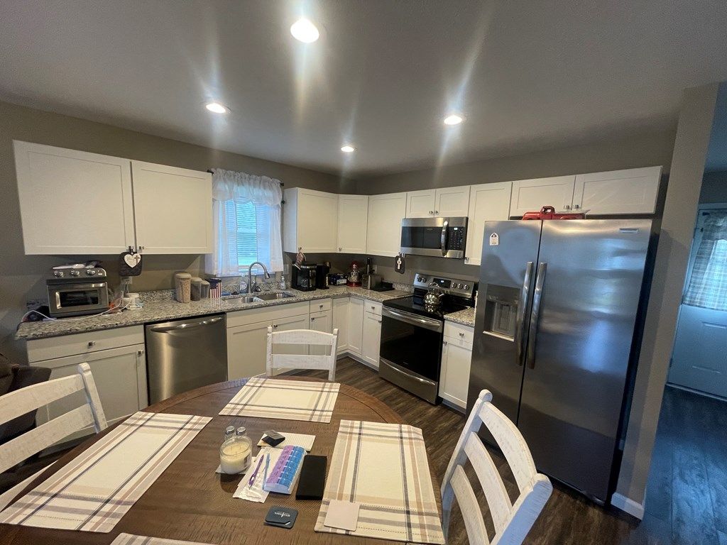 112 Woodridge Ln, Shady Spring, WV - View 3