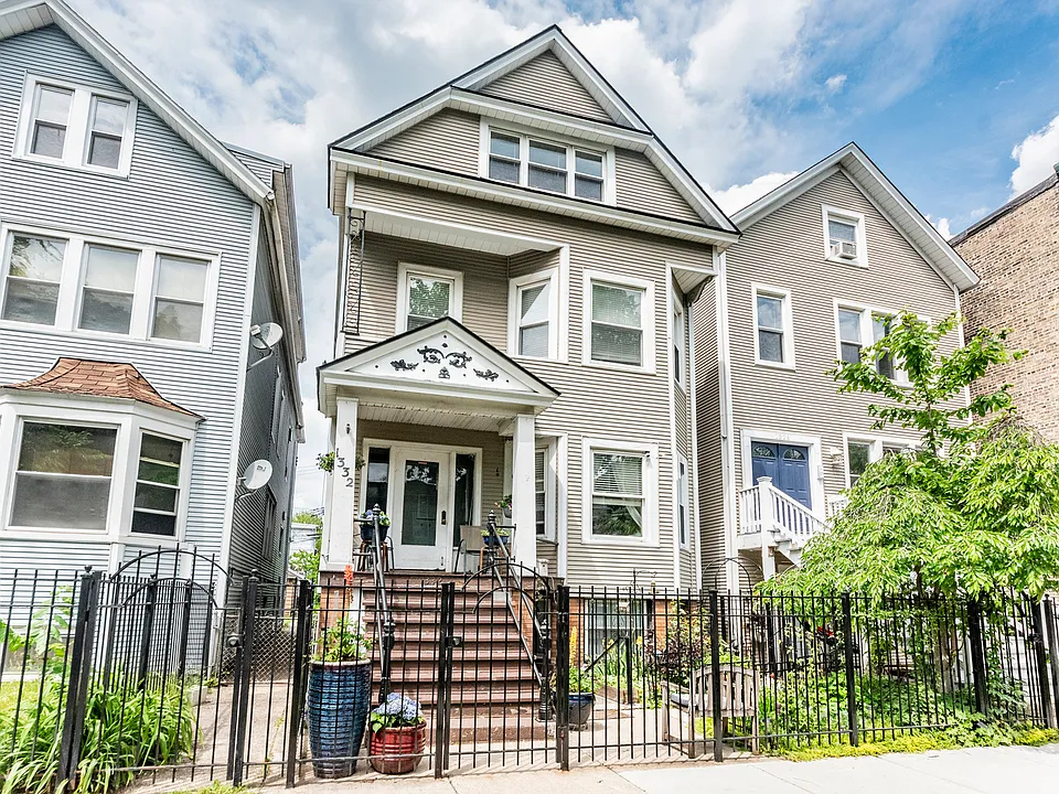 1332 W Barry Ave #2
