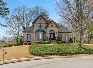 709 Pine Trace Cir, Hoover, AL 35244