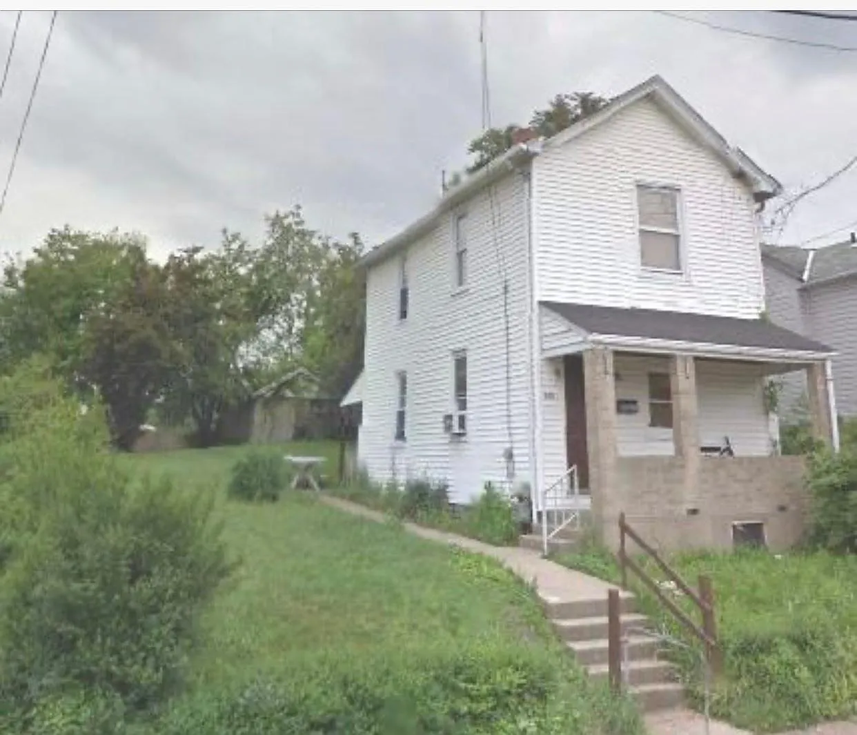538 Park Ave photo 1