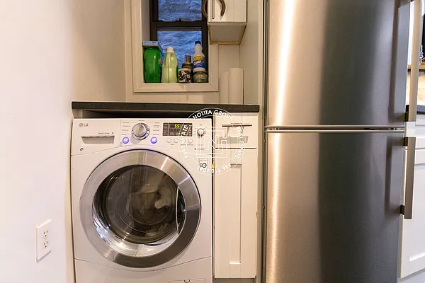 Rented by Nolita Group | media 40