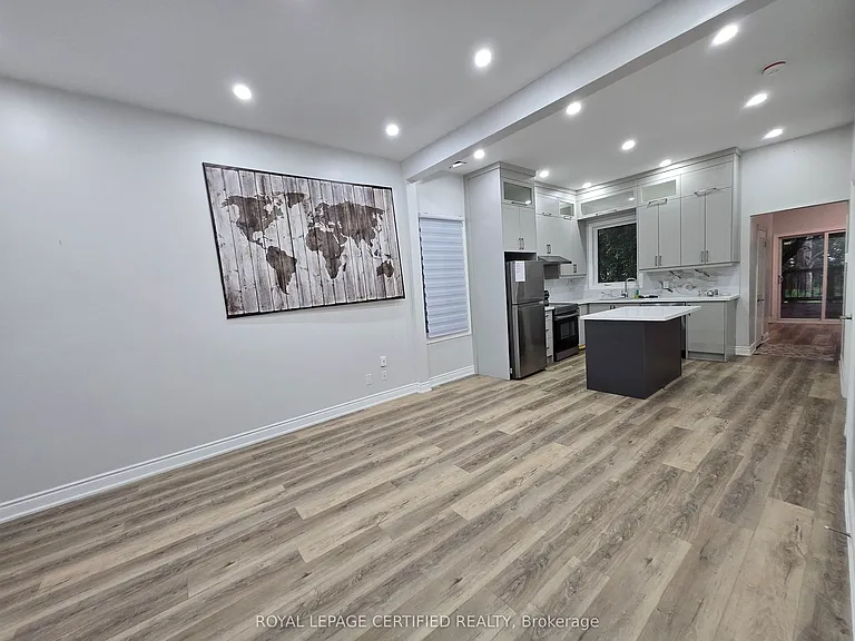 195 Picton St E — Photo 4