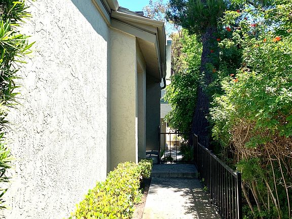 private entry