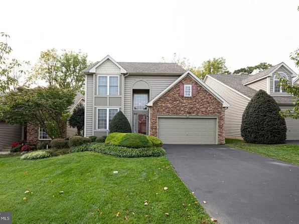 112 Pine Valley Dr, Avondale, PA 19311