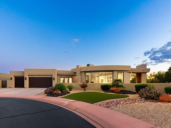 3rd image of 616 E Flint Rock Cir