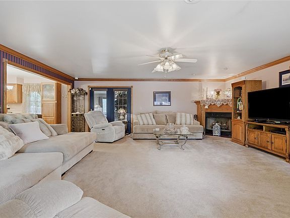 4th image of 13 Penderyn Dr