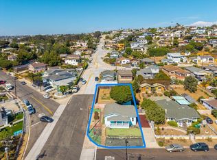 5007 Savannah St, San Diego, CA 92110