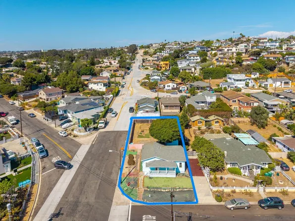 5007 Savannah St, San Diego, CA 92110
