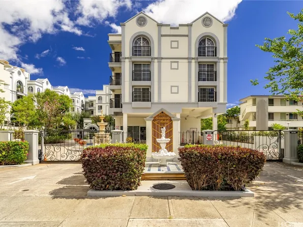 1433 Kewalo St #Penthouse 4, Honolulu, HI 96822