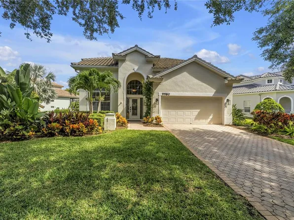 9980 Sago Point Dr, Seminole, FL 33777