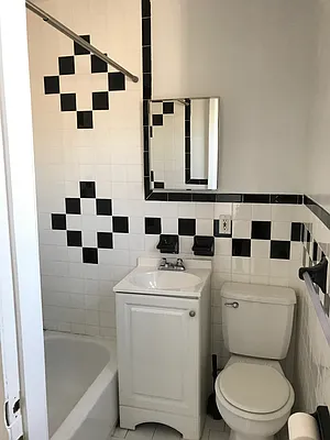 Rented by Flatiron Real Estate Advisors LLC | media 6