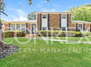 2140 Pace Dr, Clarksville, TN 37043