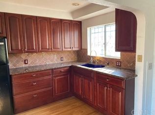 6695 Radio Dr, San Diego, CA 92114