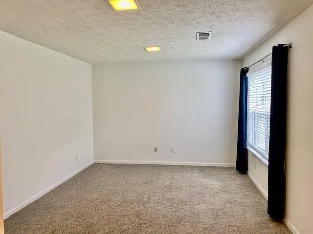 2121 Heritage Trace Dr — Photo 14