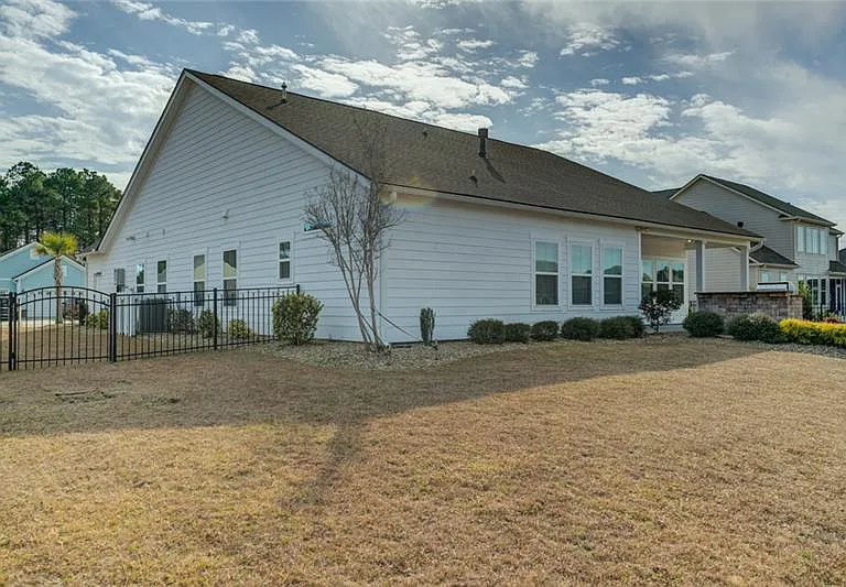 1208 Ficus Dr #SAGO PLANTATION — Photo 24
