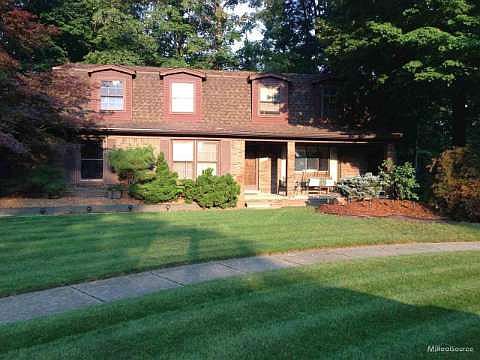 1st image of 48155 Liberty Dr