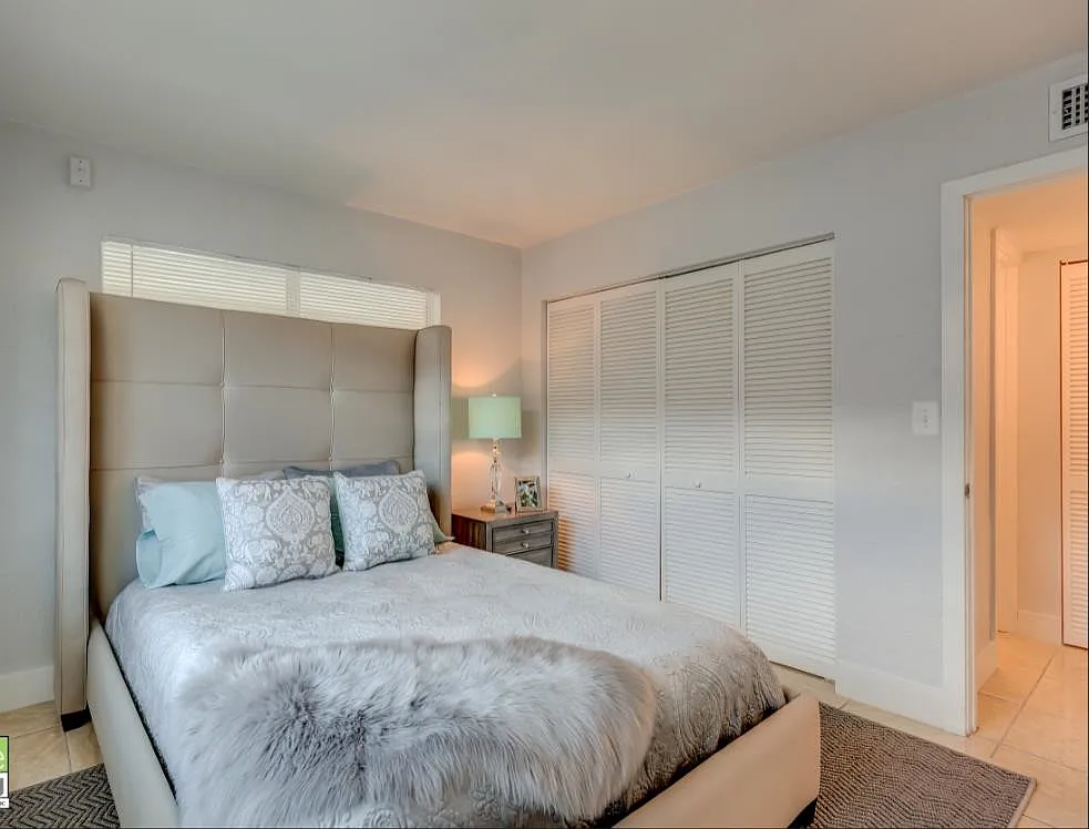 3 bed, 1198 sqft, $2,395 — Photo 4