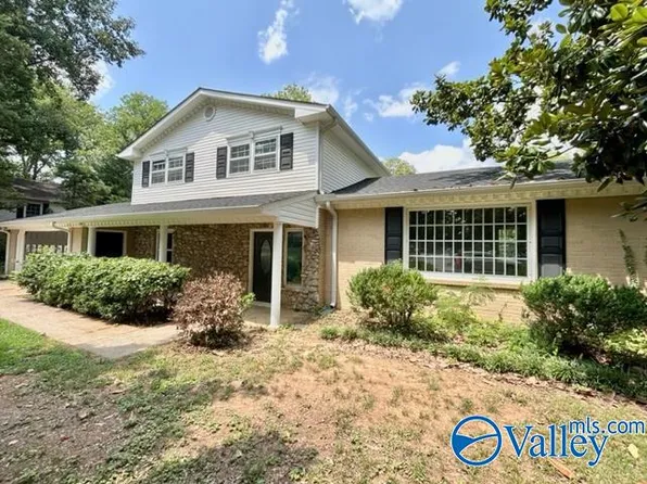 2119 Buckingham Dr SW, Huntsville, AL 35803